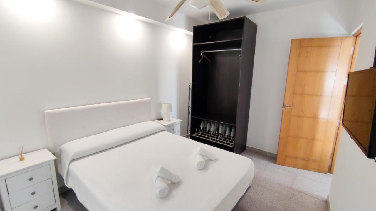 Apartamento Bonita casa pequeña Torre Del Mar Exterior foto